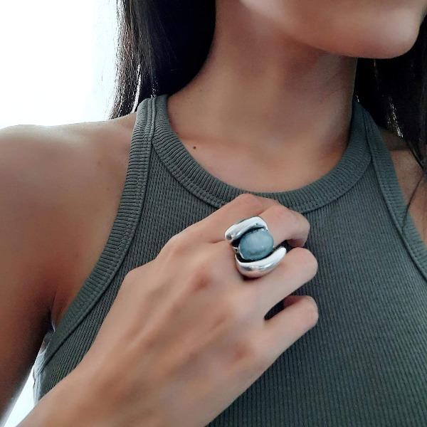 Massiver Silber Ring mit Harz Stein - Earth Pale Turquoise Ringe KOOMPLIMENTS