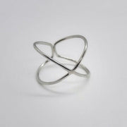 Minimalistischer X Ring Silber Ringe KOOMPLIMENTS