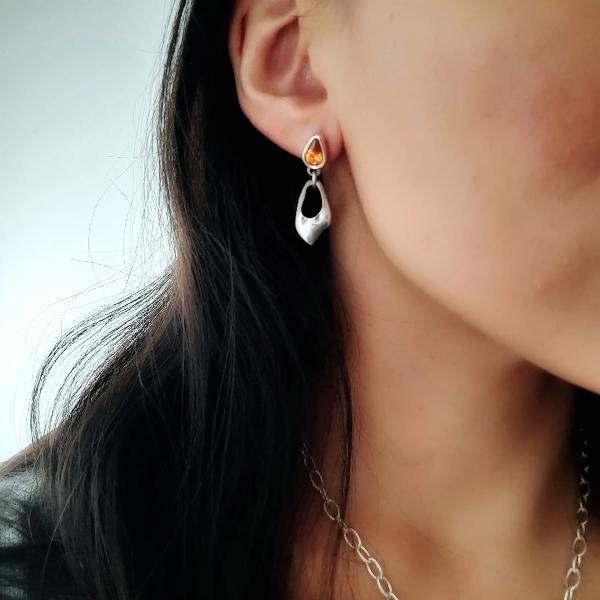 Moderne Damen Silber Ohrringe - Viktoria Bernstein Ohrringe KOOMPLIMENTS