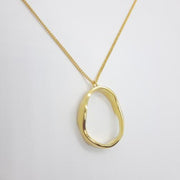 Moderne Halskette mit ovalem Anhänger Gold - Cosmos Halsketten KOOMPLIMENTS
