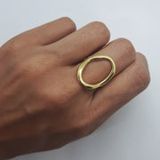 Moderner Ring ovaler Kreis Gold - Cosmos Ringe KOOMPLIMENTS