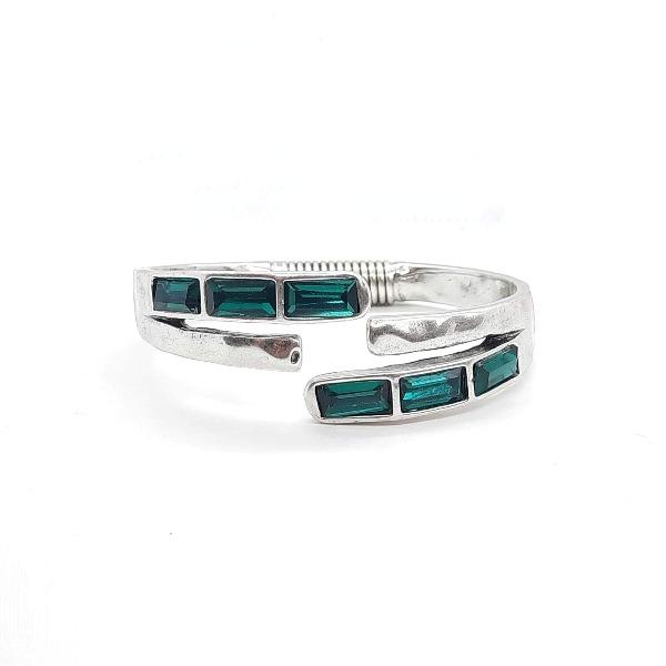 Modischer Armreif aus Silber mit Steinen - Hugs Armband KOOMPLIMENTS