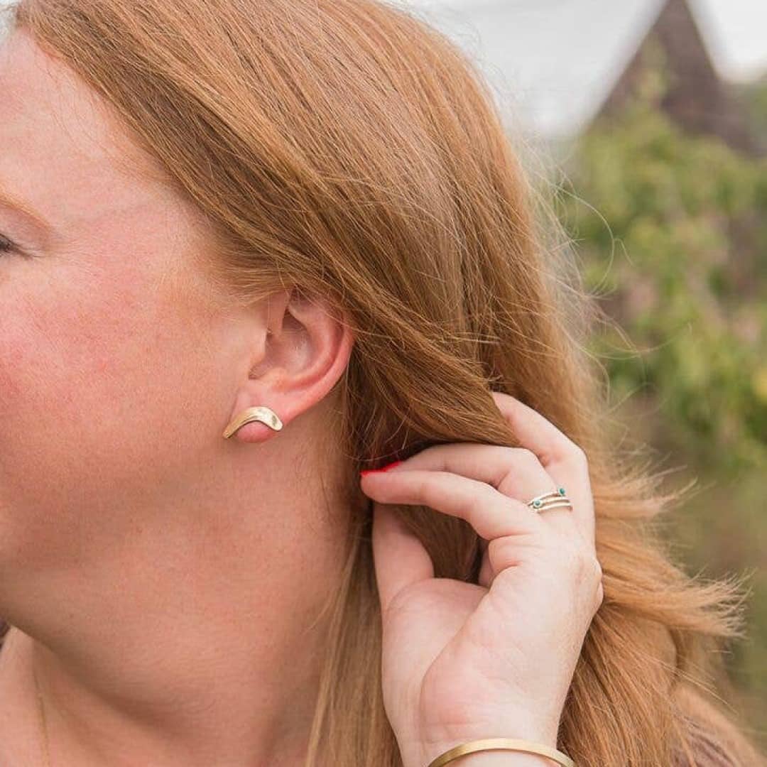 Nachhaltige Damen Ohrringe - Boomerang Ohrstecker KOOMPLIMENTS