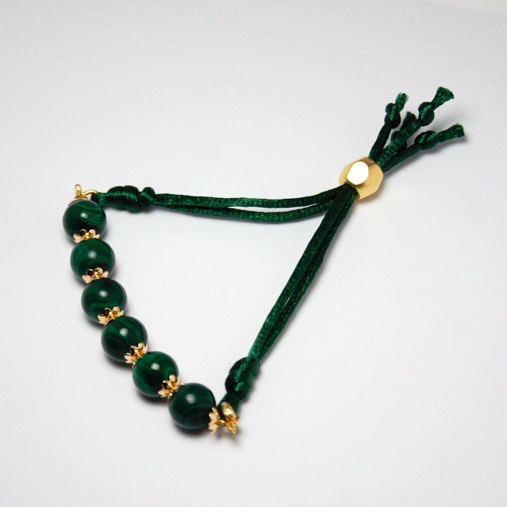 Natürliches grünes Malachit Kugelarmband - Seide Armband KOOMPLIMENTS