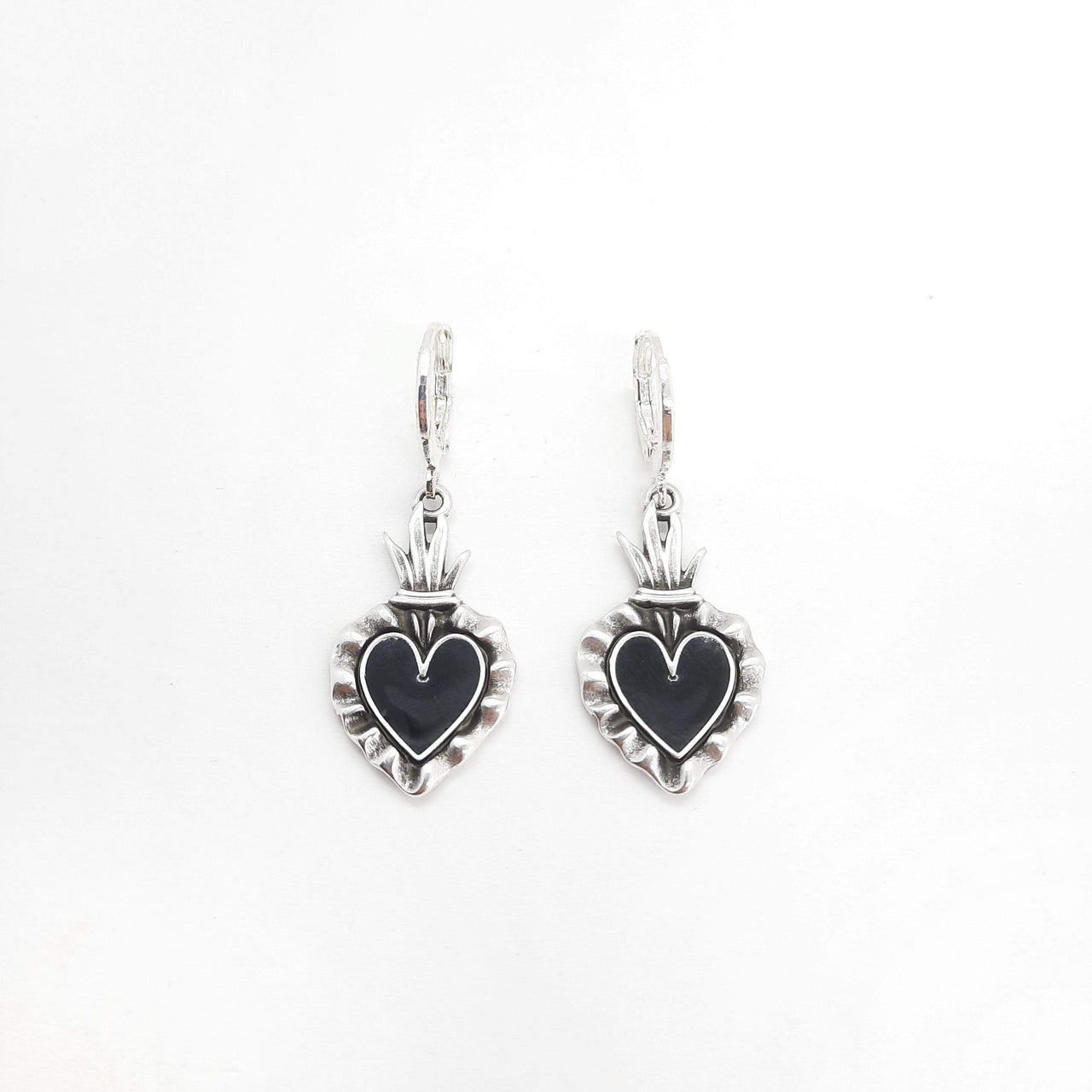 Ohrclips mit Herz - Black Heart Ohrringe KOOMPLIMENTS