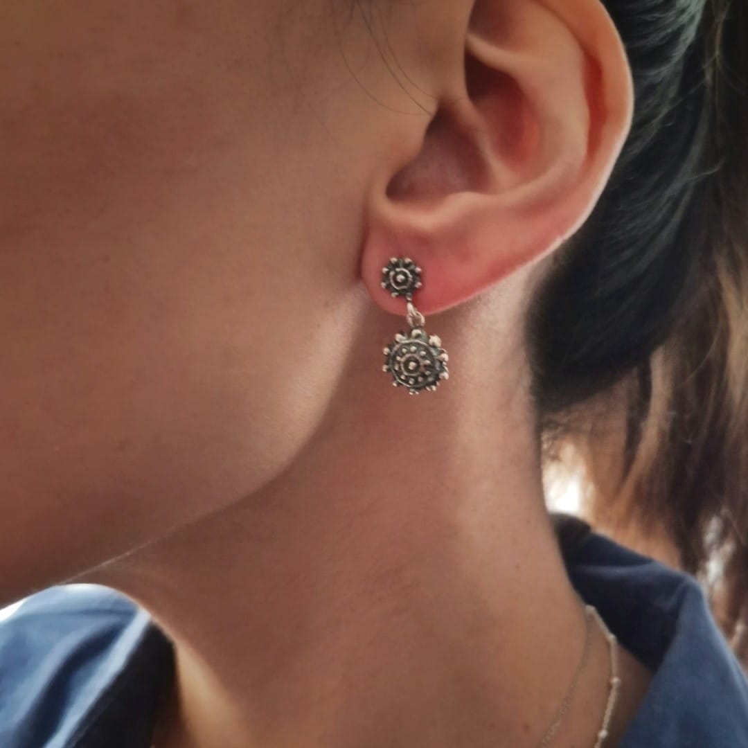 Ohrringe im Vintage-Design aus Silber Ohrringe KOOMPLIMENTS