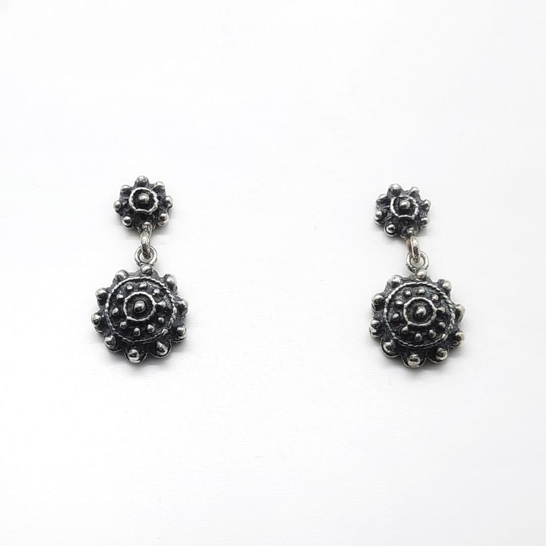Ohrringe im Vintage-Design aus Silber Ohrringe KOOMPLIMENTS