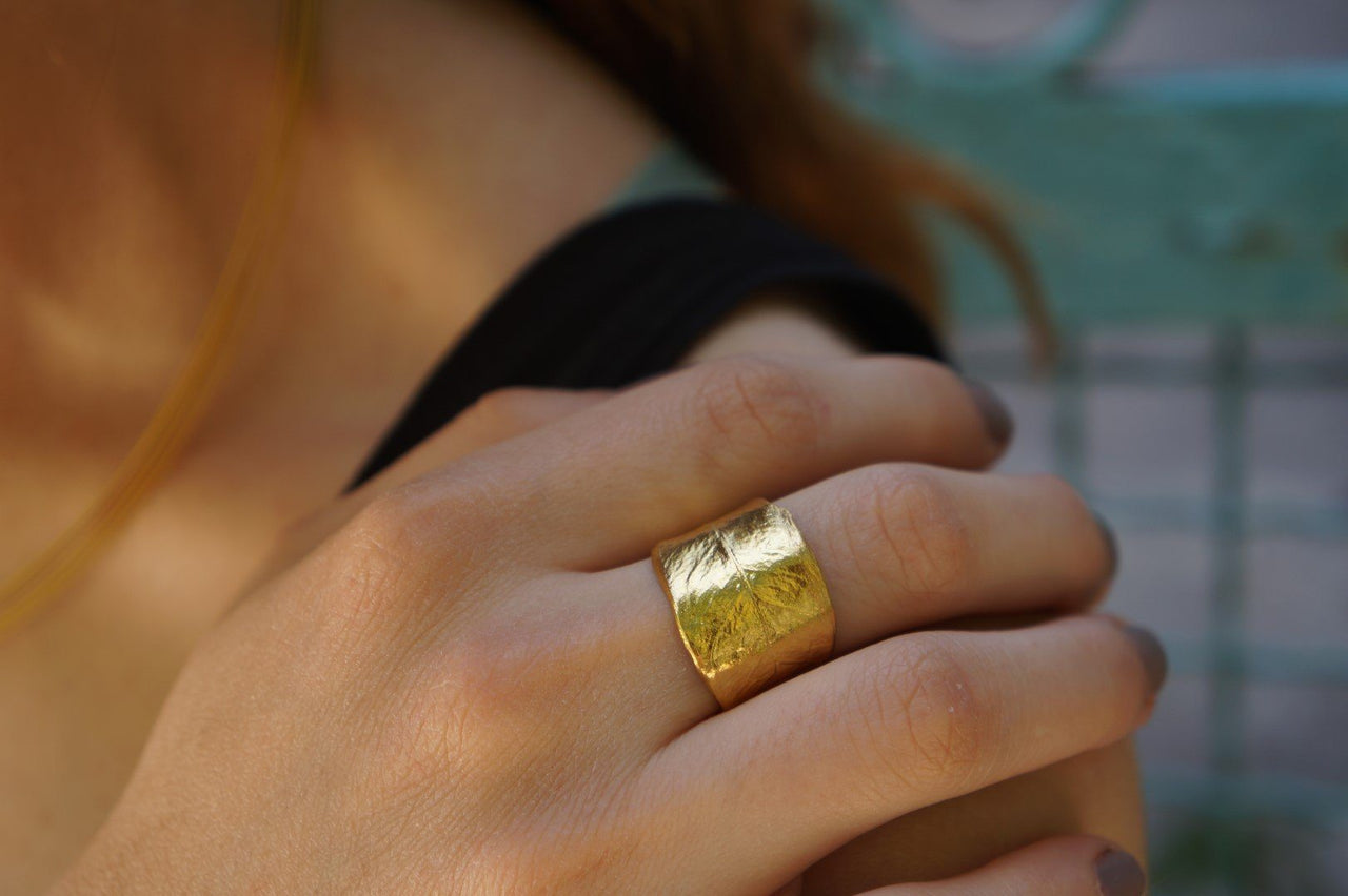 Olivenblatt Ring - Gold Ringe KOOMPLIMENTS