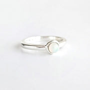 Opal Ring aus Silber Ringe KOOMPLIMENTS