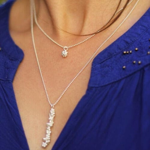 Originelle Damen-Halskette aus recyceltem Silber - Bulle Halsketten KOOMPLIMENTS