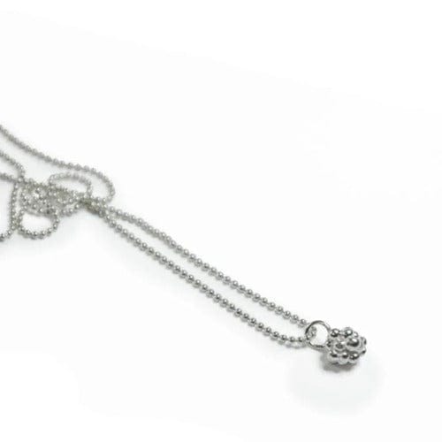 Collar de dama original de plata reciclada - toro