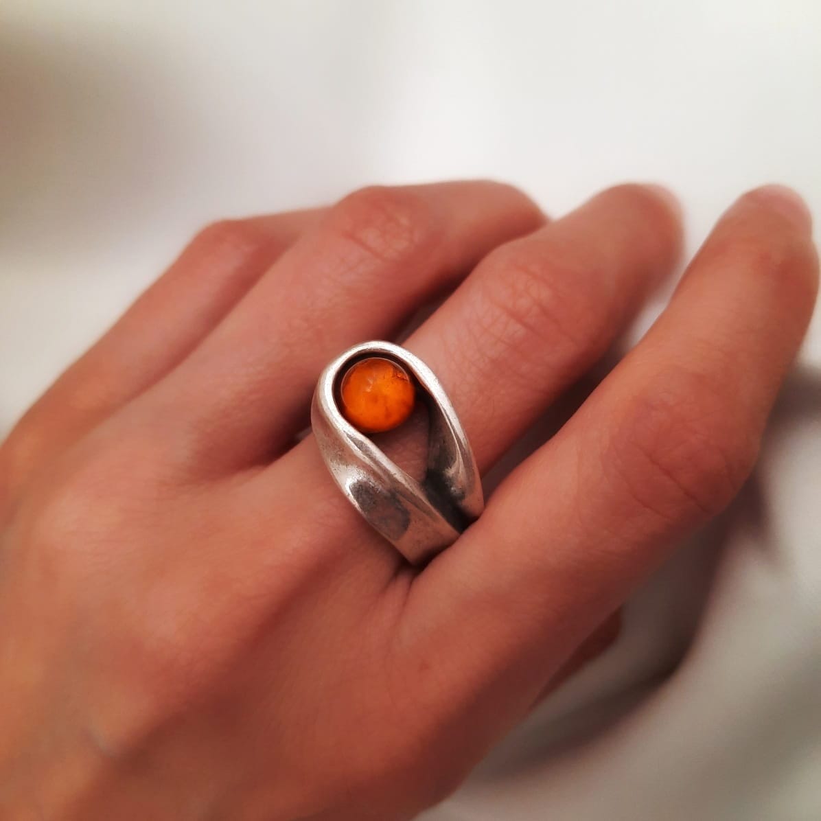 Perlen Silberring für Damen - Ojo Bernstein Ringe KOOMPLIMENTS