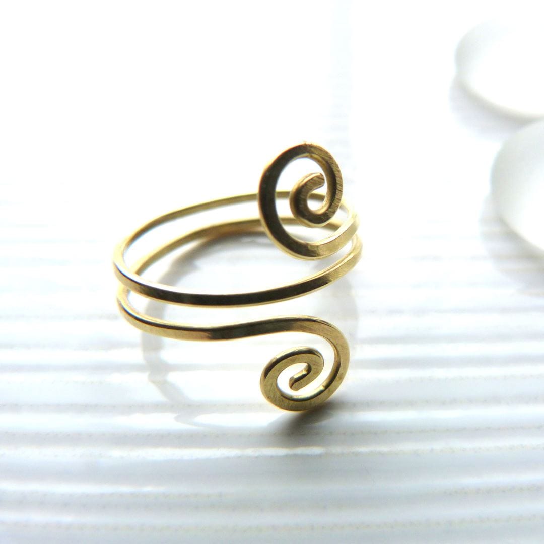 Poséidon-Ring für Frauen aus echtem Messing Ringe KOOMPLIMENTS