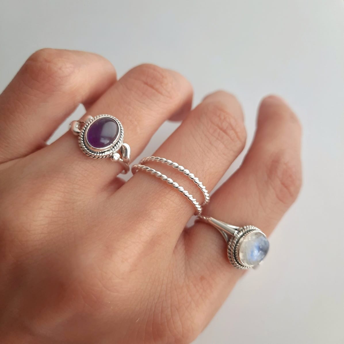 Ring aus Silber mit Amethyst - JAIPUR Ringe KOOMPLIMENTS