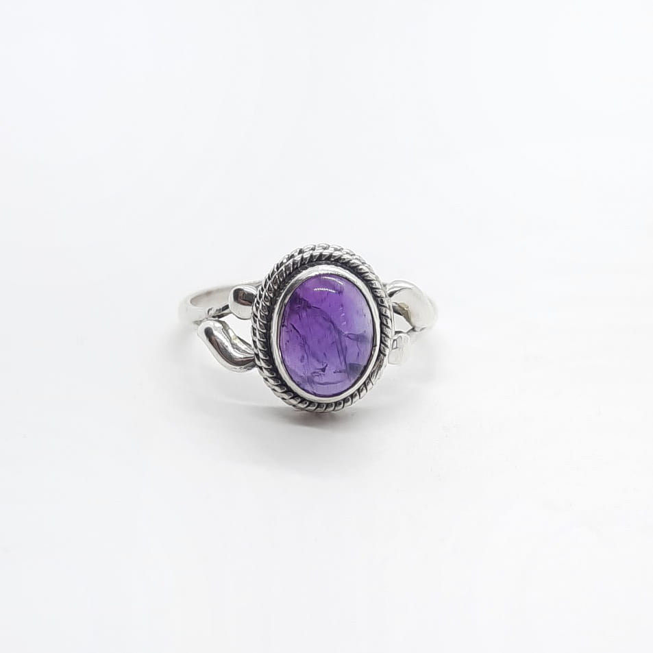 Ring aus Silber mit Amethyst - JAIPUR Ringe KOOMPLIMENTS