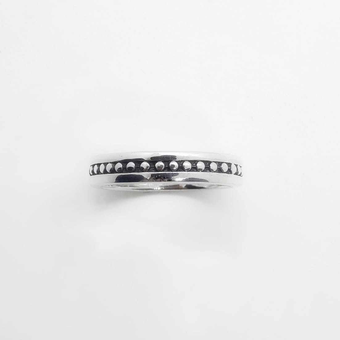 Ring aus Silber mit Punkten - Points Ringe KOOMPLIMENTS