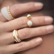 Set aus 3 Ringen 2 vergoldet und einer aus pflanzlichem Elfenbein - JULIET Ringe KOOMPLIMENTS