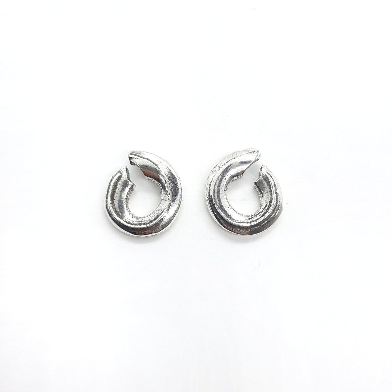 Silber Creolen Ohrstecker - Donut Ohrringe KOOMPLIMENTS