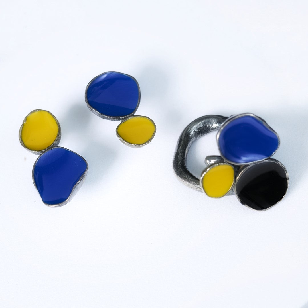 Silber Ohrstecker mit blauen gelben Farben - COLORAMA Ohrstecker KOOMPLIMENTS 