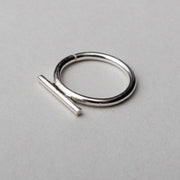 Silber Piercing mit zeitlosem Design - ORING ECLIPTIC Ohrstecker KOOMPLIMENTS