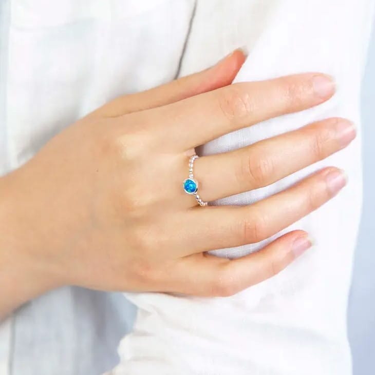 Silber Ring mit blauem Opal Ringe KOOMPLIMENTS