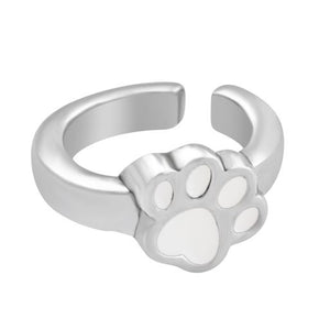 Silver ring with paw print