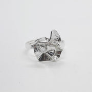 Silberring mit Blume - BEGONIA Ringe KOOMPLIMENTS