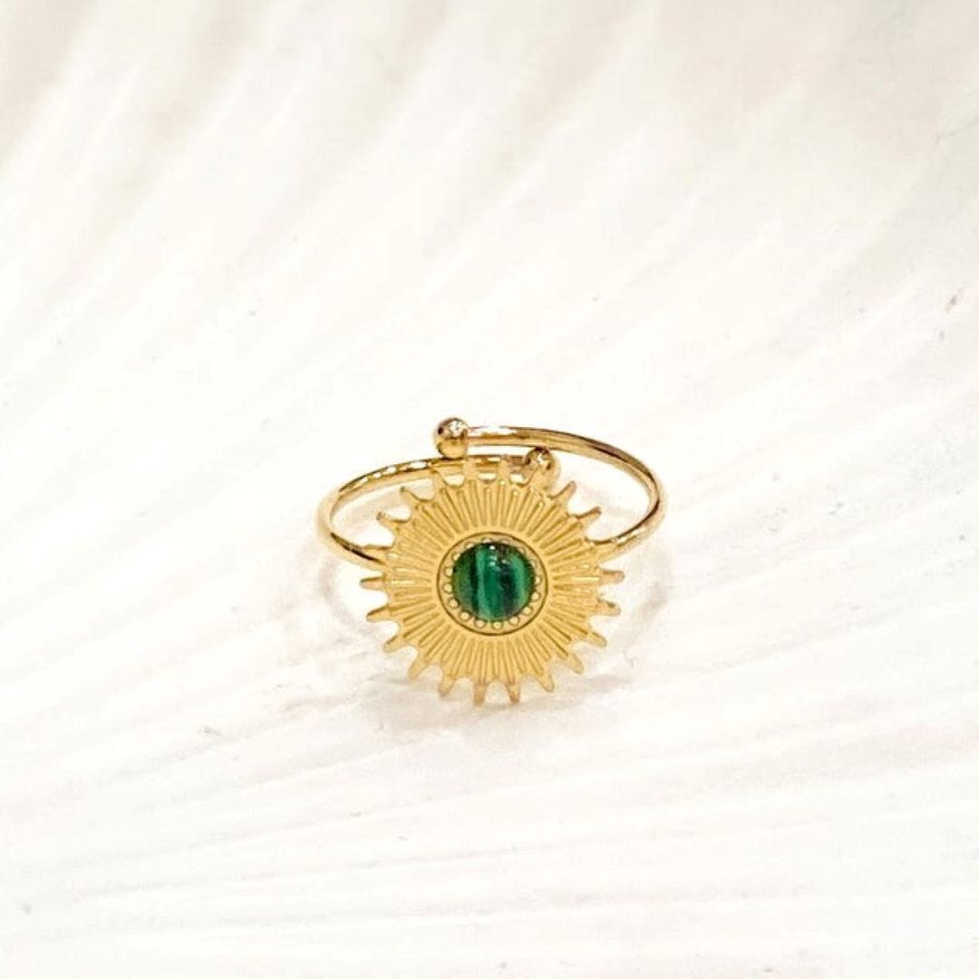 Spitzstern Ring mit Malachit - EMMA Ringe KOOMPLIMENTS