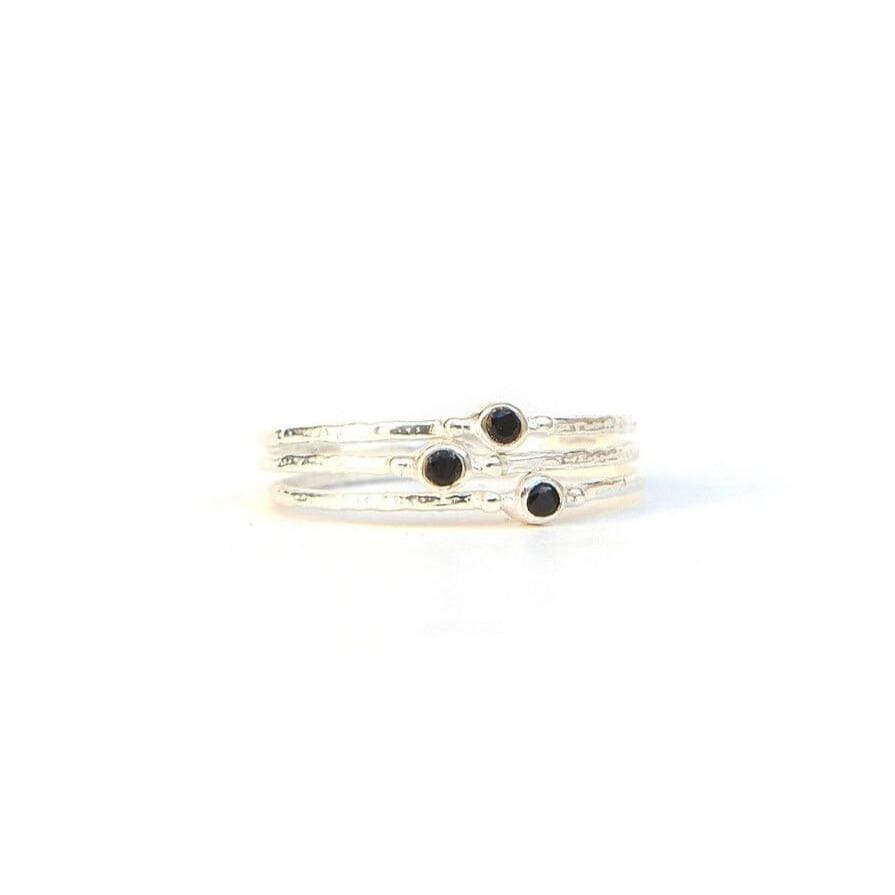 Stapelring-Set aus Silber mit kleiner Stein - Black Ringe KOOMPLIMENTS