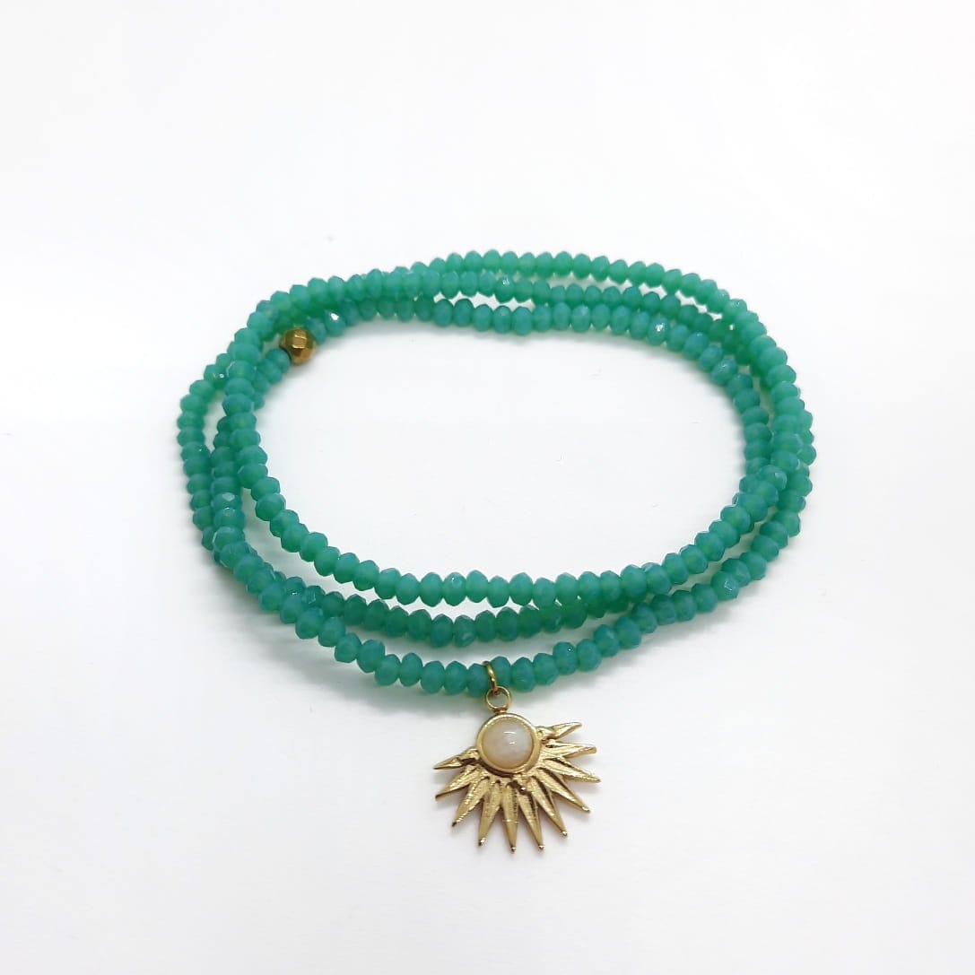 Strand-Armband mit türkisfarbenen Perlen - SHILA Armband KOOMPLIMENTS