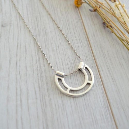Tuareg necklace with horseshoe pendants KOOMPLIMENTS
