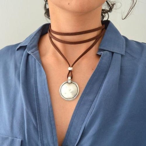 Tuareg Halskette mit Medaillon aus Zamak - Nala Halsketten KOOMPLIMENTS