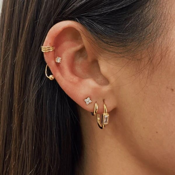 Vergoldete 925er Mini Silberohrstecker mit Zirkonen - FLOWER Ohrstecker KOOMPLIMENTS