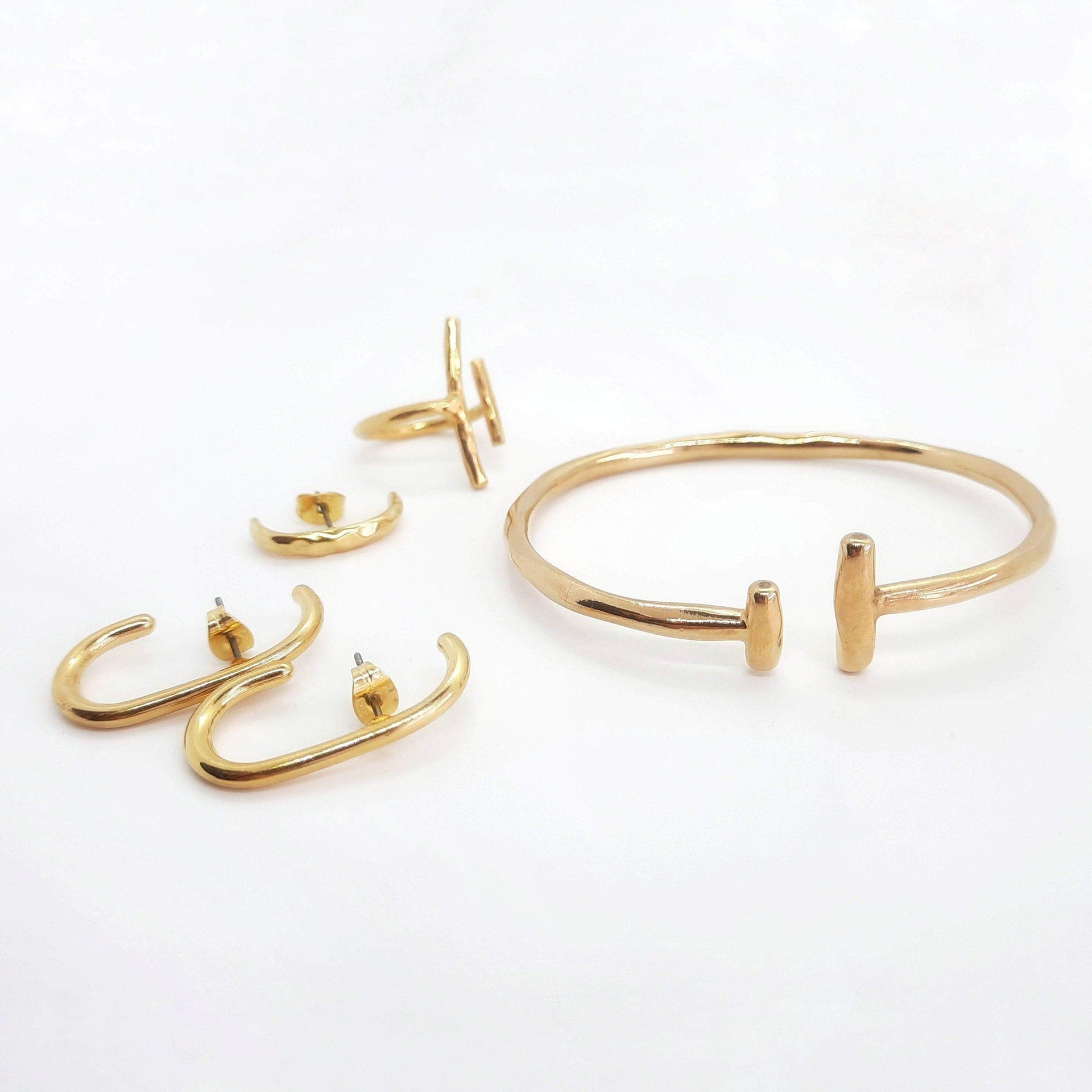 Verstellbarer Armreif - Linien - Gold Armband KOOMPLIMENTS