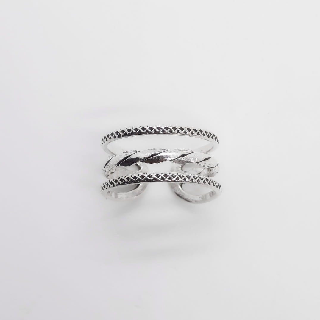 Vintage Ring aus Silber mit 3 Linien Ringe KOOMPLIMENTS