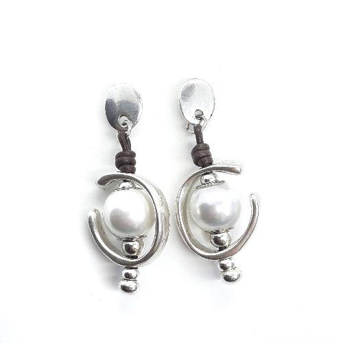 Weisse Perle Lange Ohrringe -  Marina Ohrringe KOOMPLIMENTS