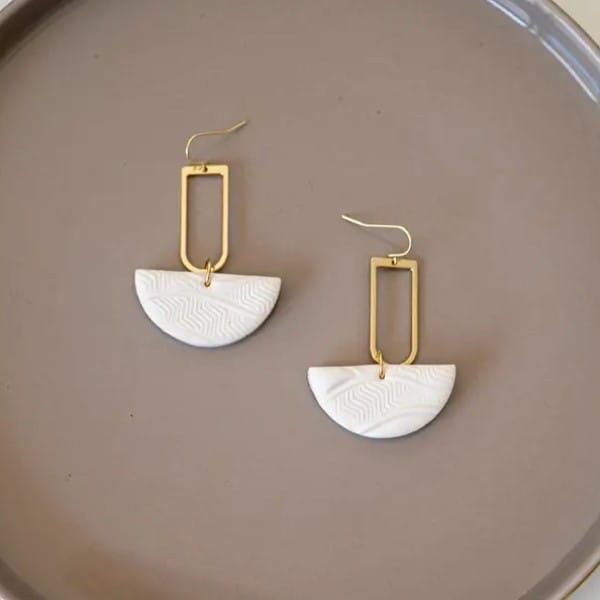 Weisse Polymer Clay Ohrringe - ROMA Ohrringe KOOMPLIMENTS